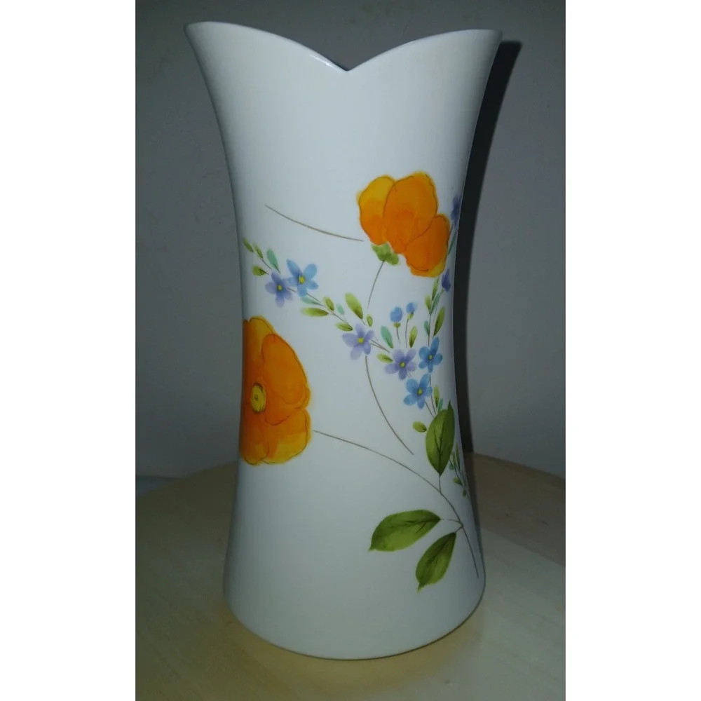 Mikasa Dancing Flowers Orange Vase Vintage 1970's‎ Japan Bone China 9.5